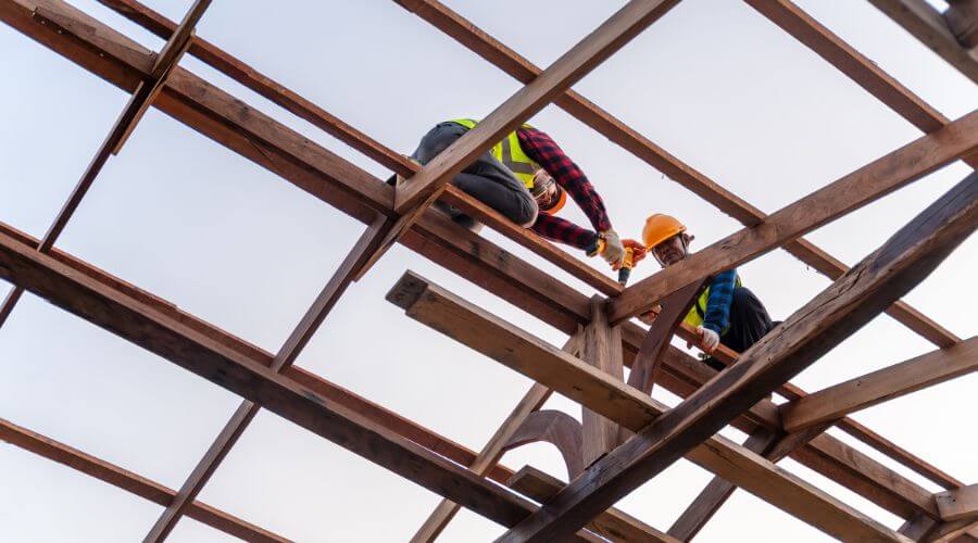 Professional gutter cleaning services in Yankton, SD